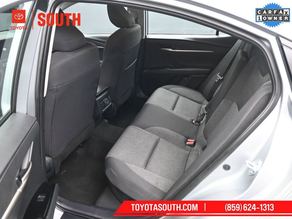 Used 2025 Toyota Camry LE image 10