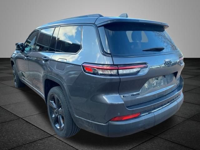 Used 2023 Jeep Grand Cherokee L Laredo AWD/4WD image 12