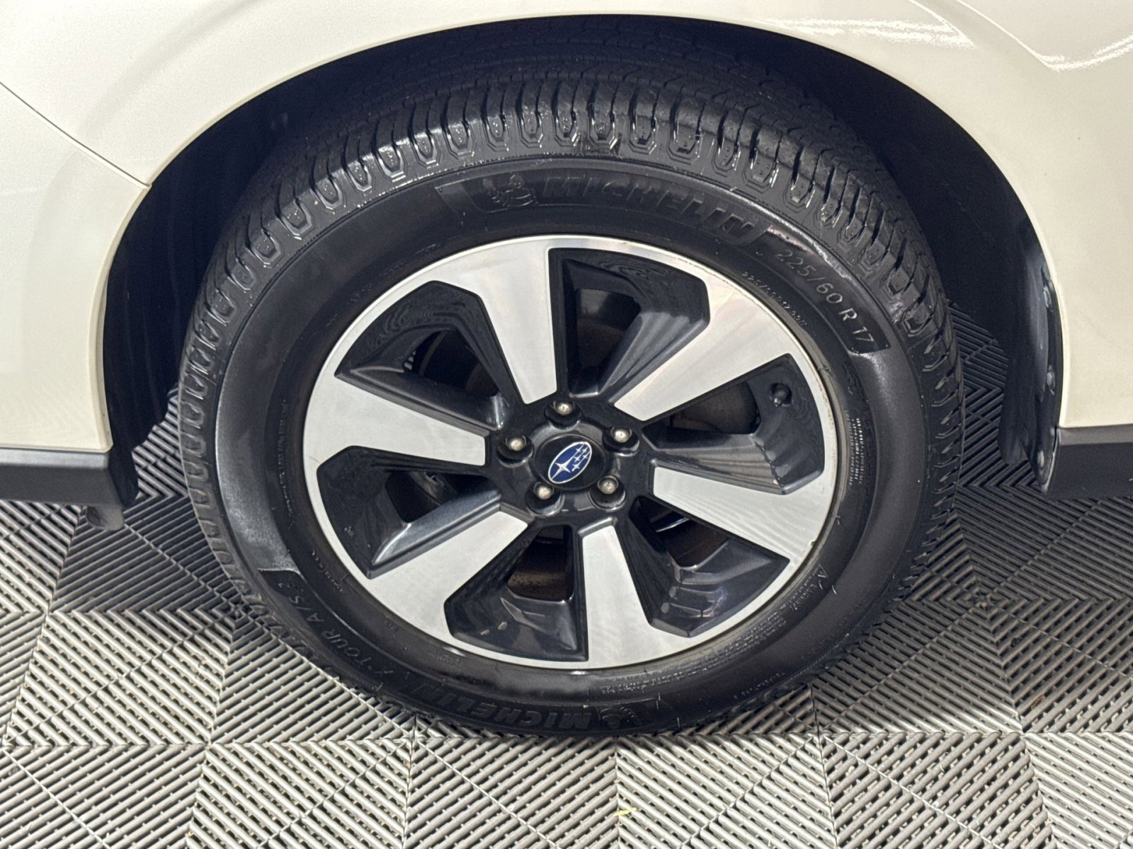 Used 2018 Subaru Forester 2.5i Premium image 12