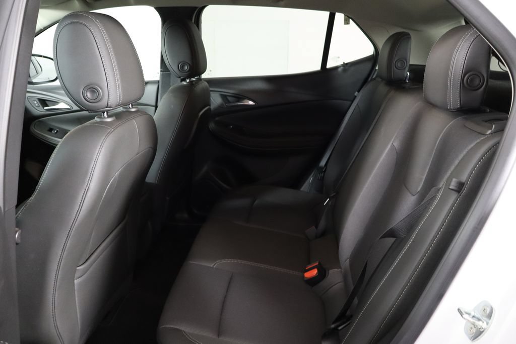 Used 2023 Buick Encore GX Preferred FWD image 16
