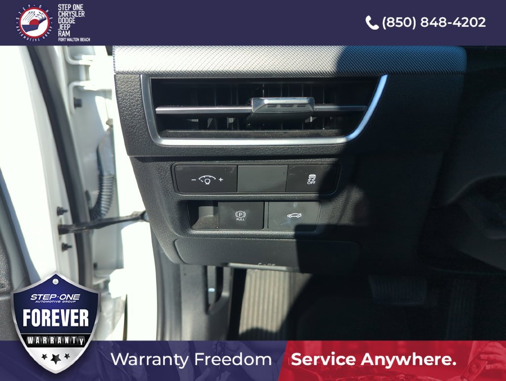 Used 2025 Hyundai Sonata SEL FWD image 18