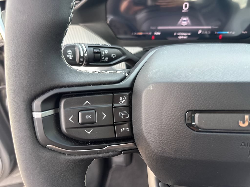Used 2026 Jeep Cherokee Limited AWD/4WD image 19