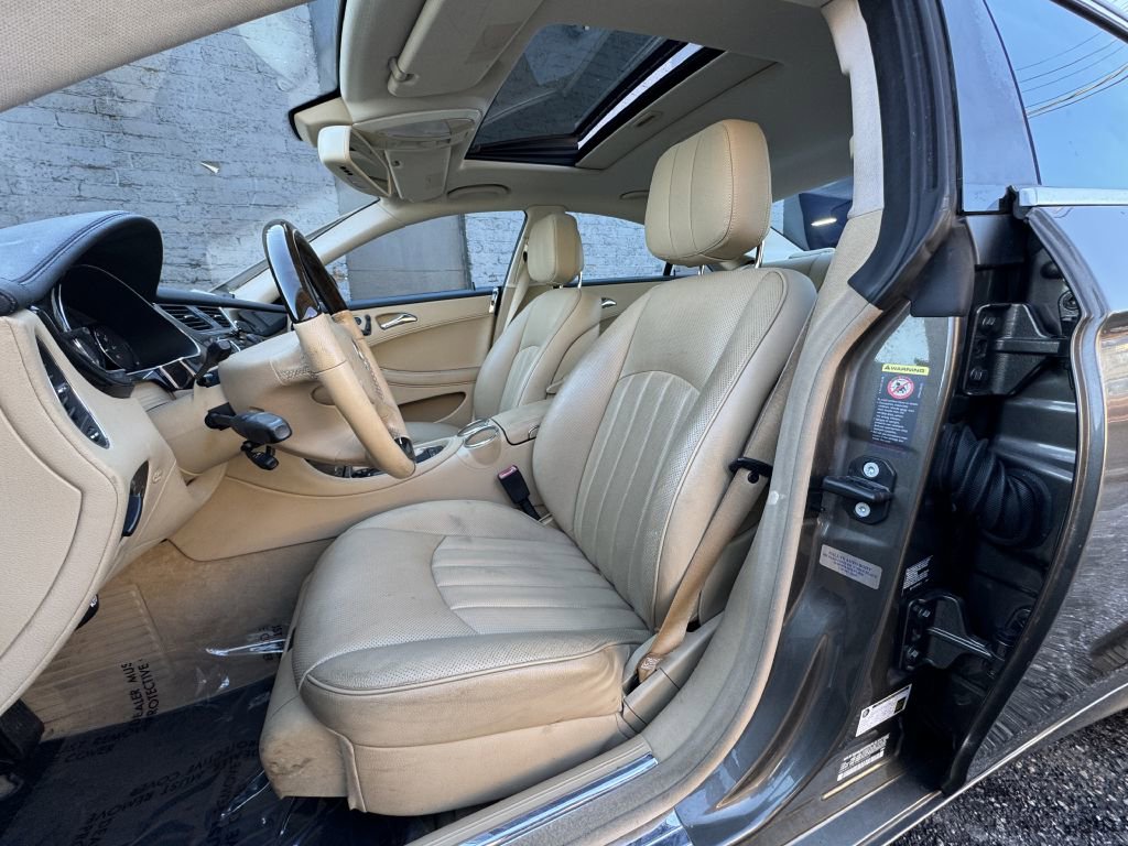 Used 2007 Mercedes-Benz CLS 550 image 12