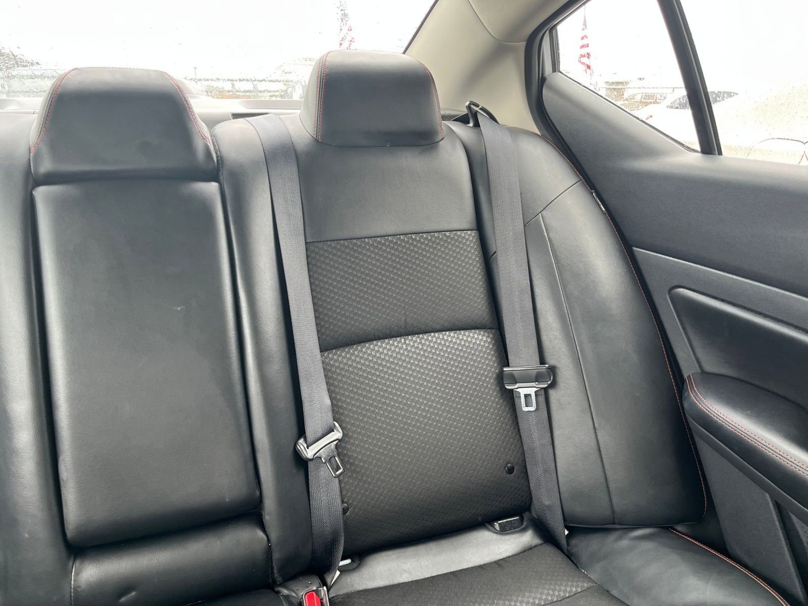 Used 2025 Nissan Altima 2.5 SR image 38