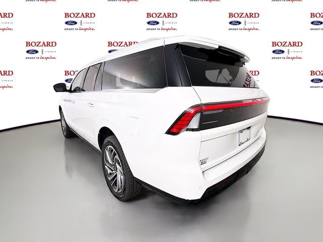 New 2026 Lincoln Navigator L Reserve AWD/4WD image 6