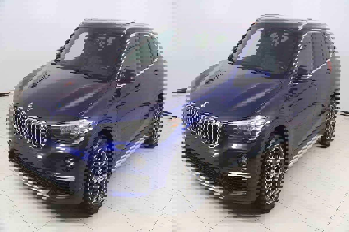 Used 2019 BMW X1 xDrive28i w/ Convenience Package image 21