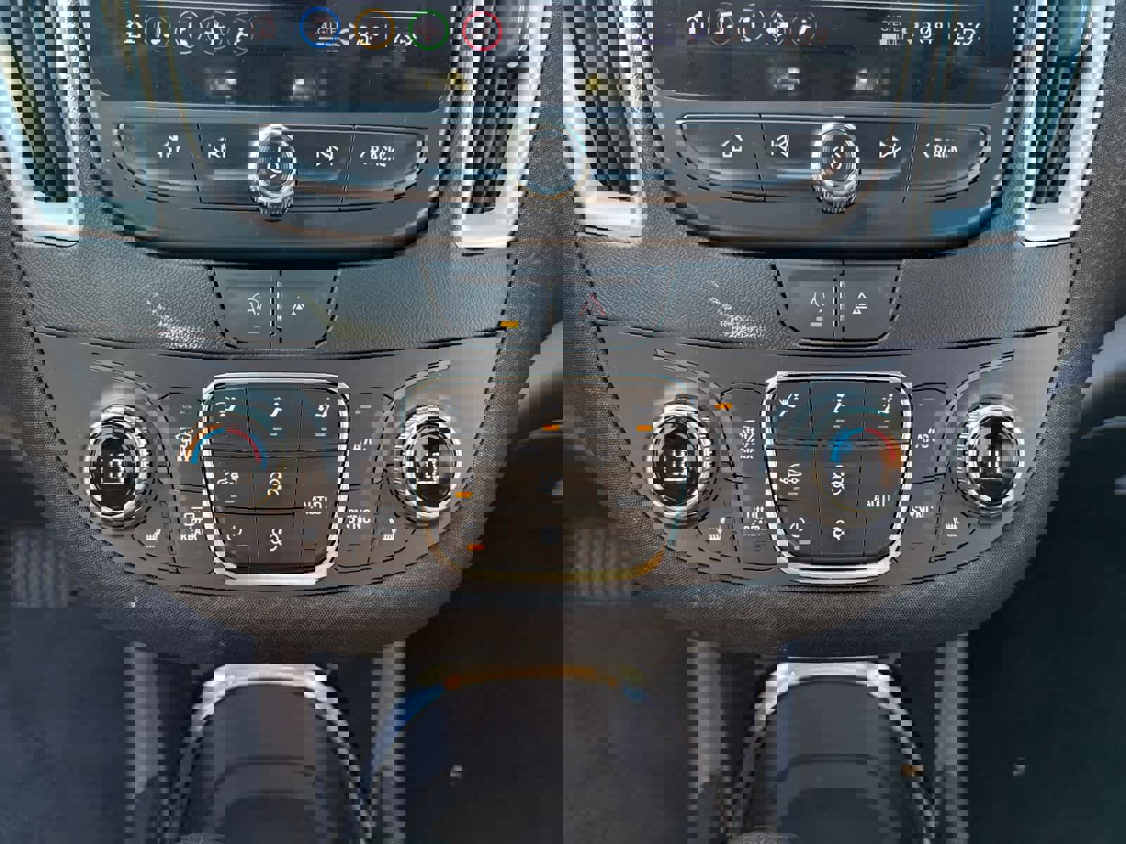 Used 2024 Chevrolet Malibu LT image 23