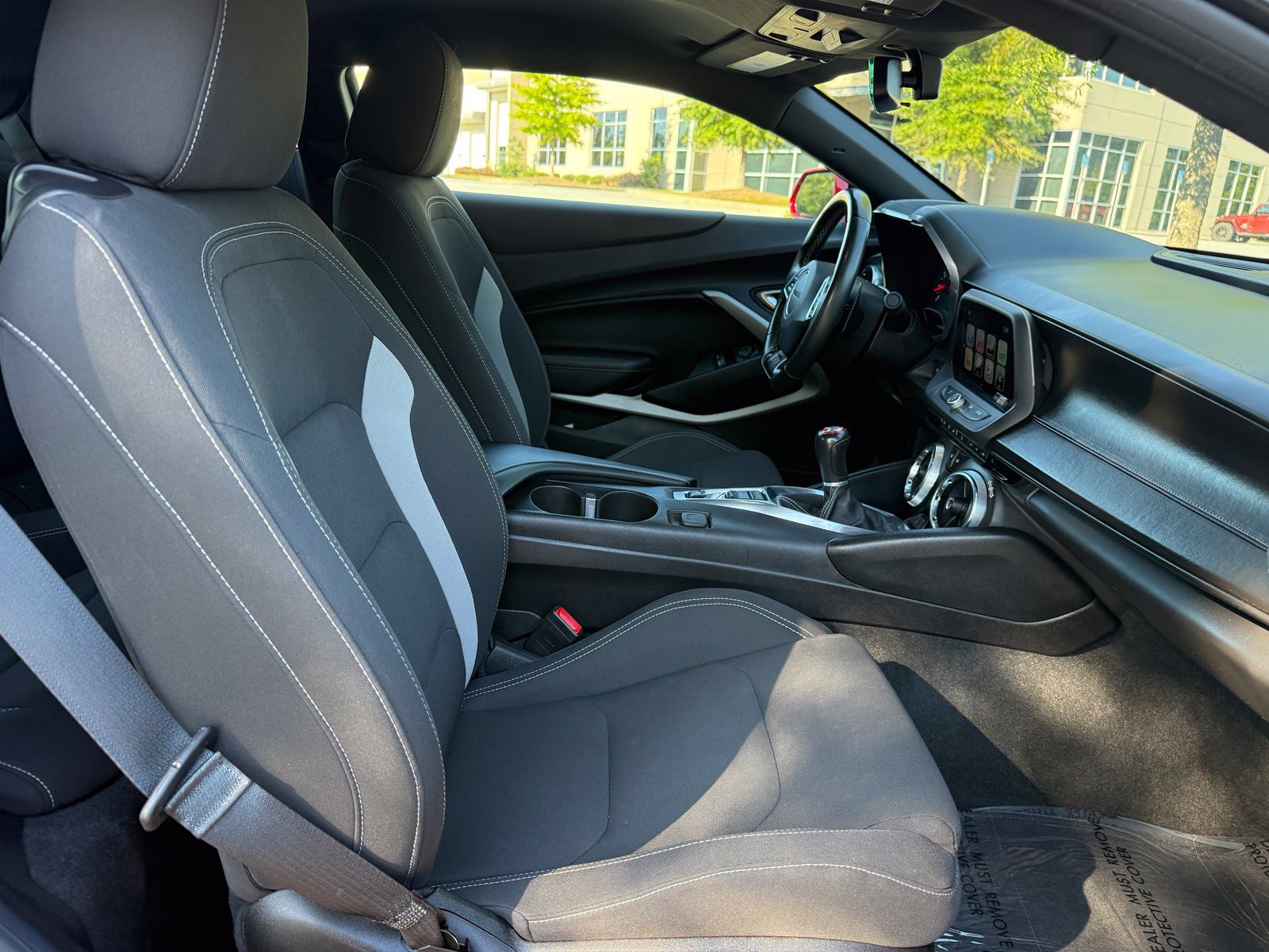 Used 2018 Chevrolet Camaro SS RWD image 33