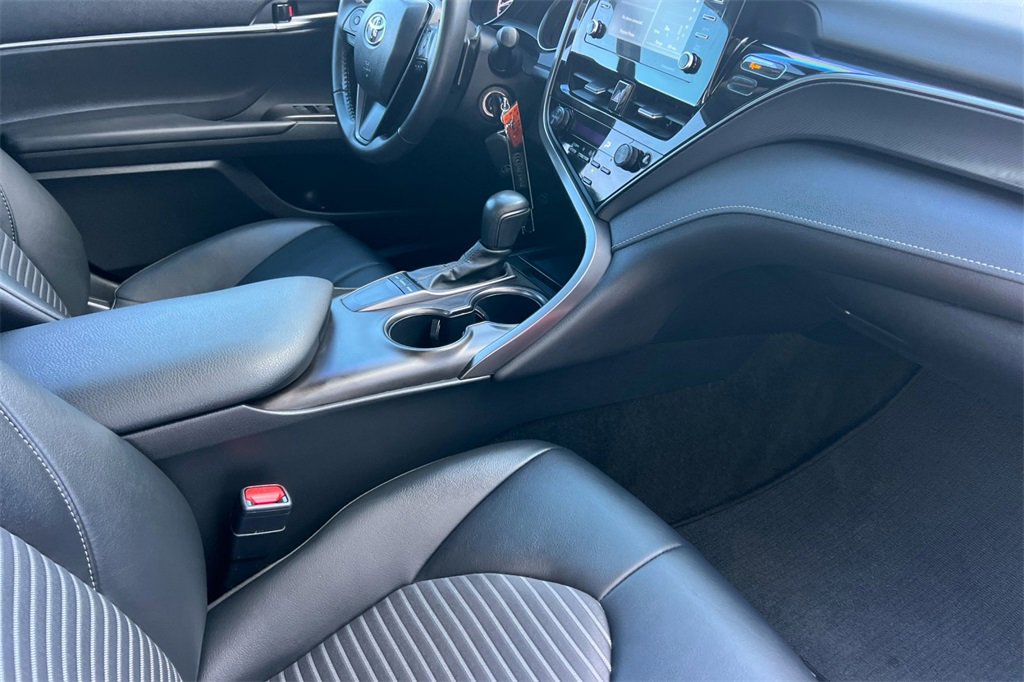 Certified 2024 Toyota Camry SE image 17