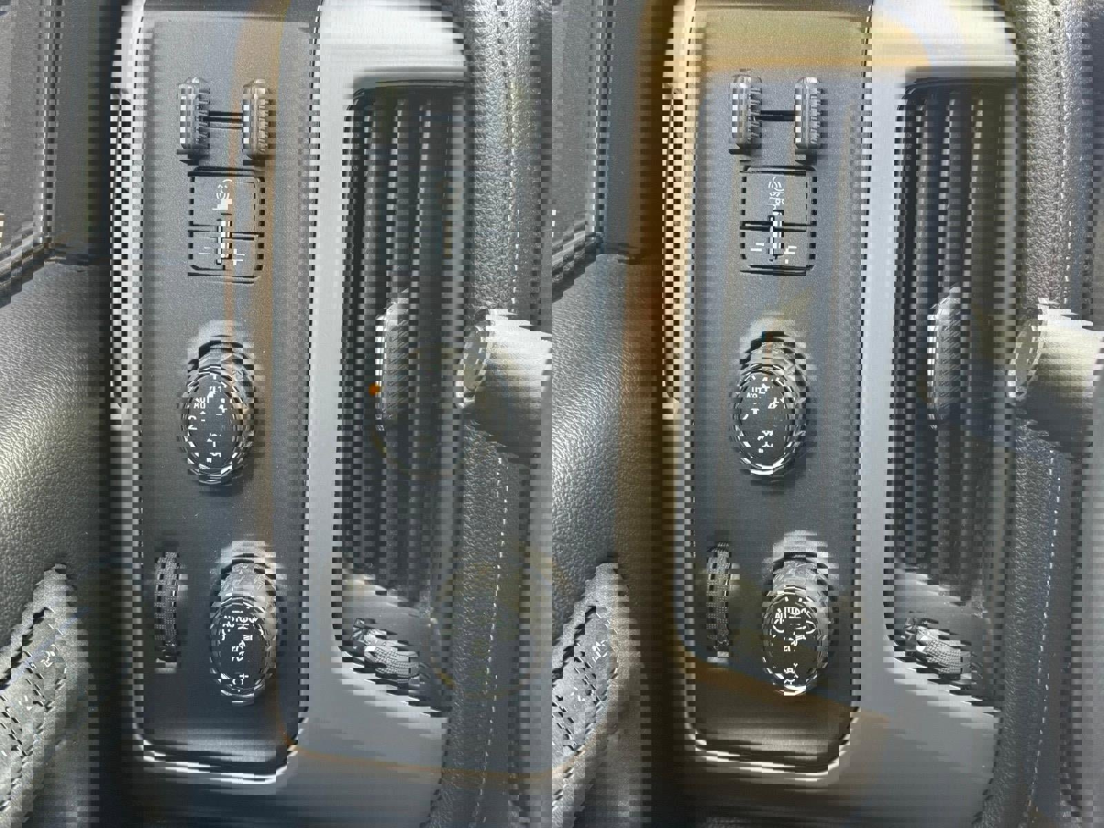 Used 2015 GMC Sierra 1500 Denali w/ Driver Alert Package image 14