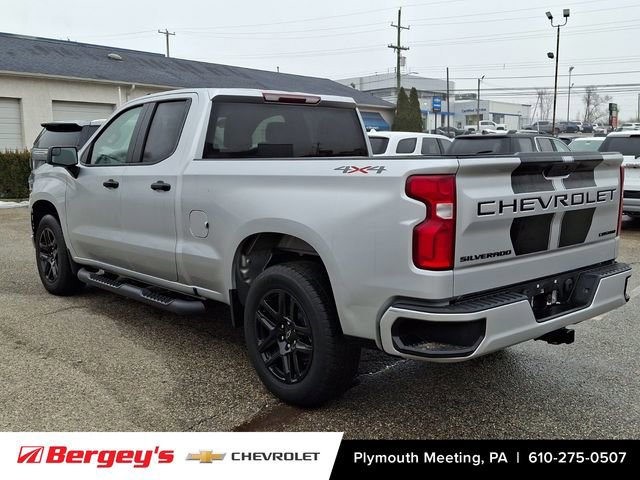 Used 2022 Chevrolet Silverado 1500 Custom w/ Rally Edition image 5
