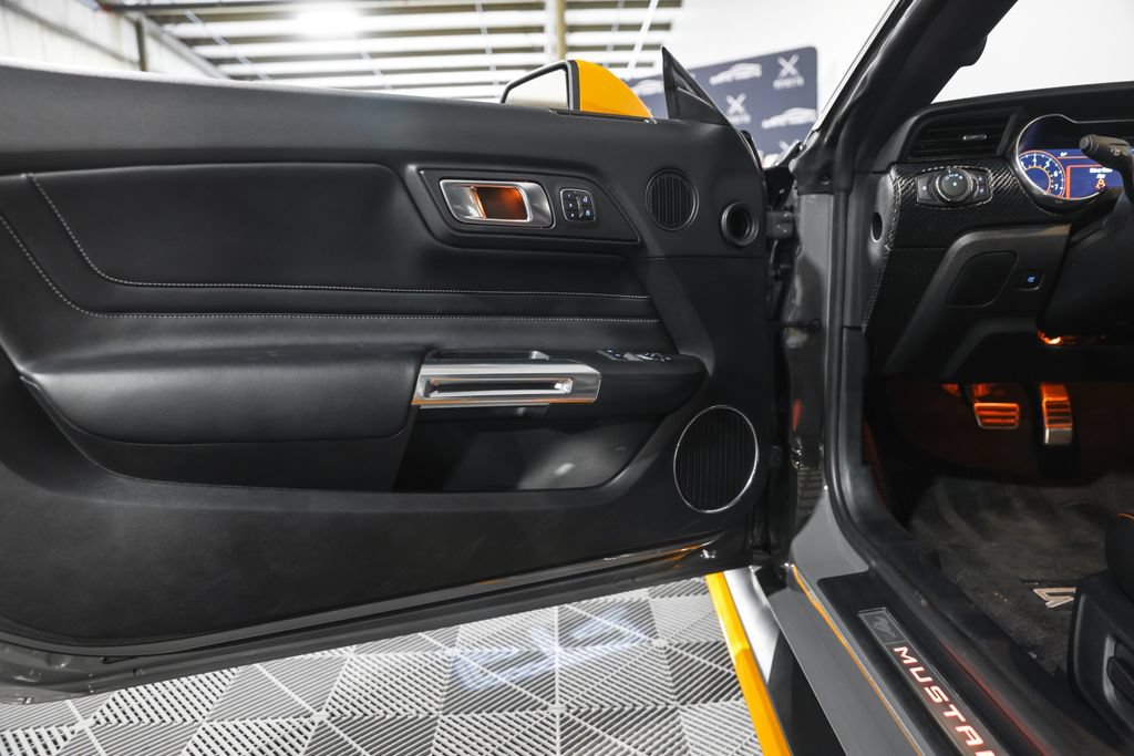 Used 2021 Ford Mustang GT Premium w/ Equipment Group 401A RWD image 31