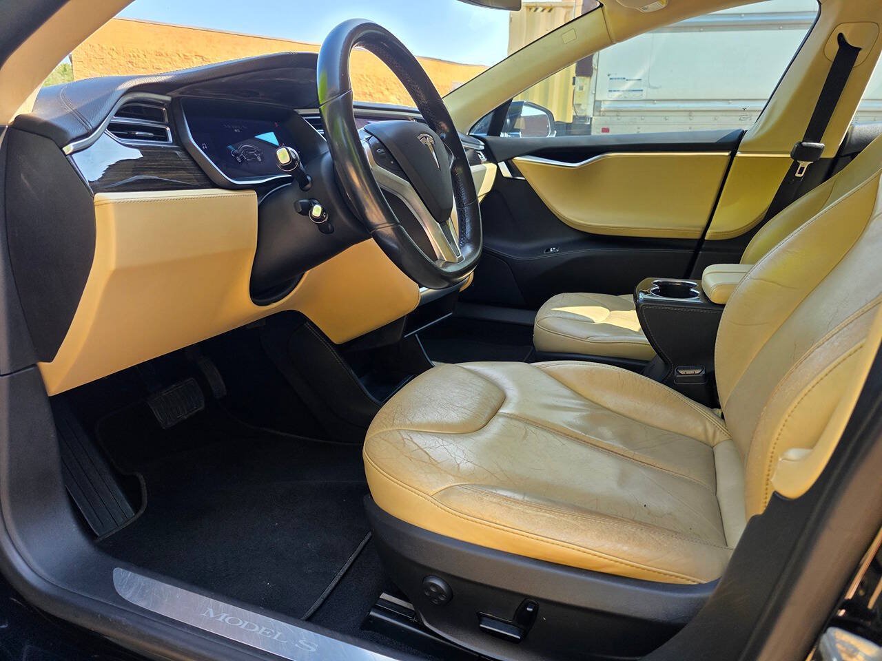 Used 2014 Tesla Model S P85 RWD image 11
