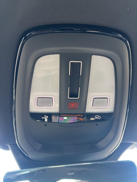 New 2026 Volvo XC90 B6 Plus image 19