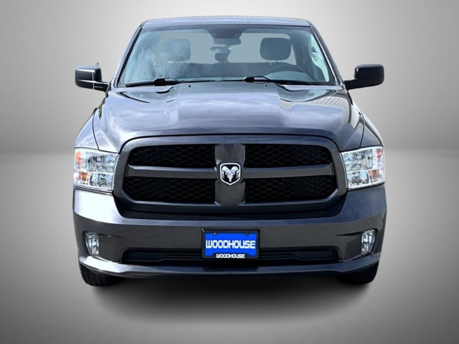 Used 2019 RAM 1500 Express AWD/4WD image 2