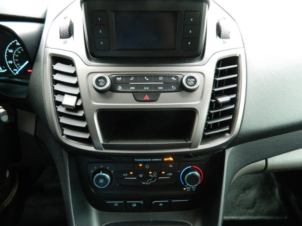 Used 2021 Ford Transit Connect XL image 16