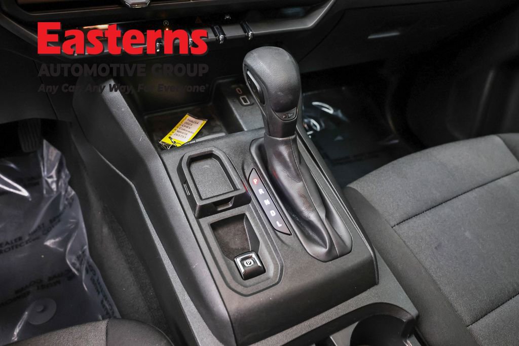 Used 2023 Chevrolet Colorado W/T image 13