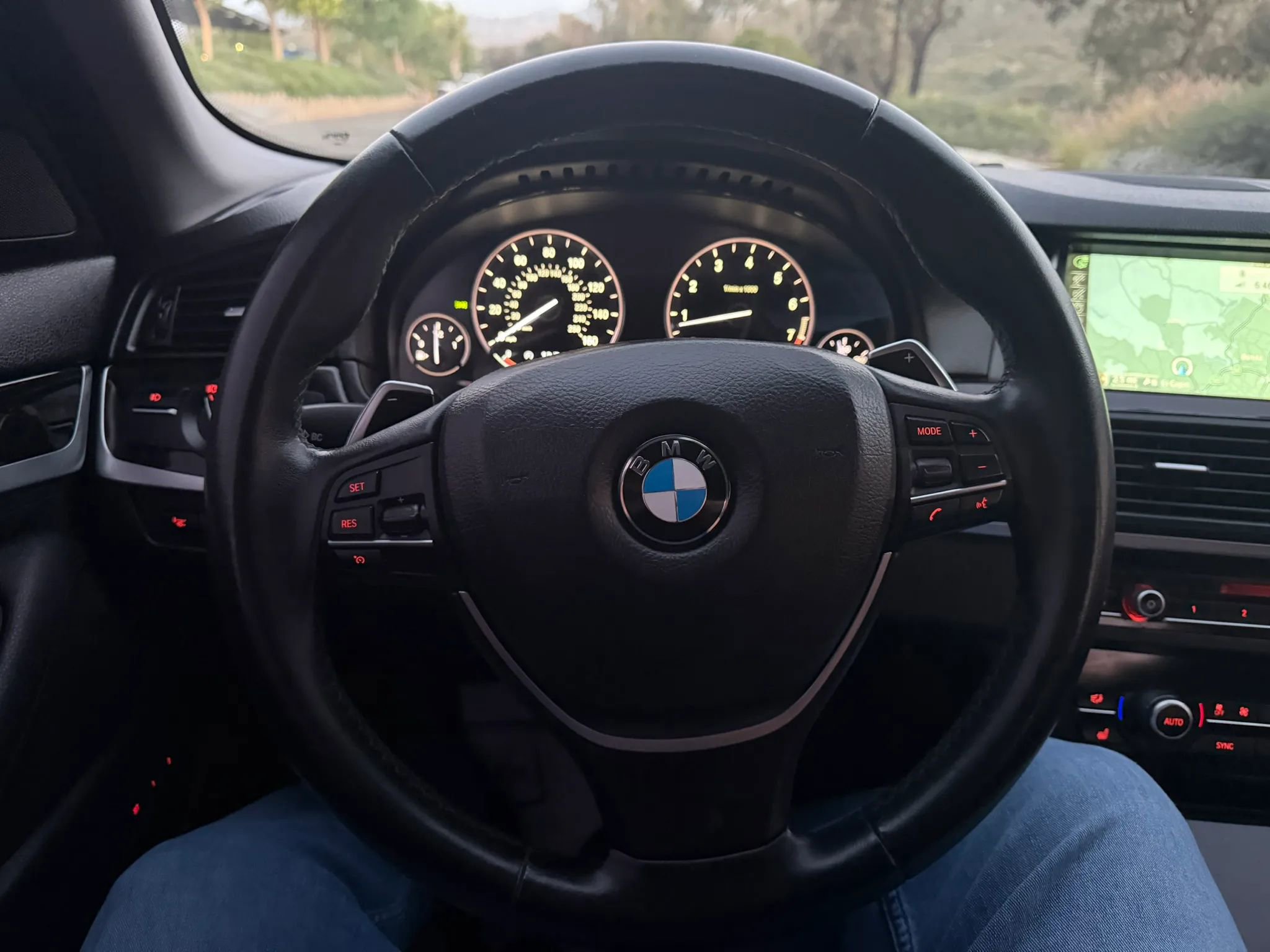Used 2016 BMW 528i Sedan RWD image 27