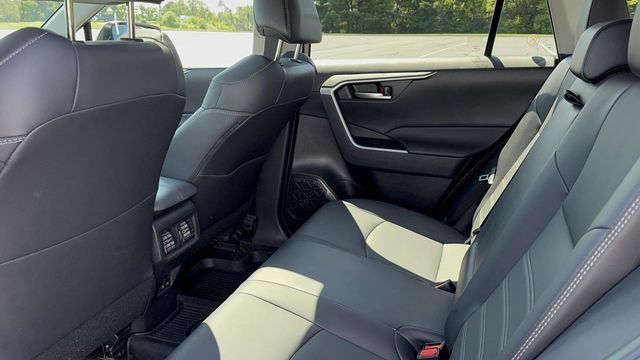 Certified 2023 Toyota RAV4 XLE Premium AWD/4WD image 9
