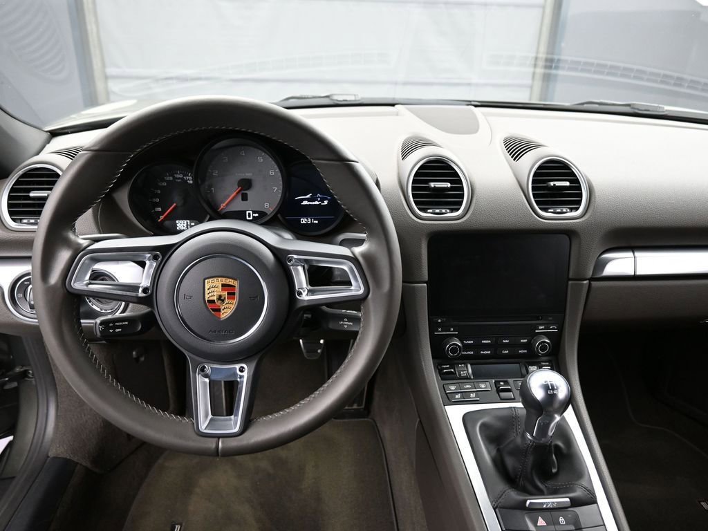 Certified 2021 Porsche 718 Boxster S image 18