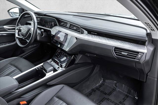 Certified 2024 Audi Q8 e-tron Premium Plus AWD/4WD image 26