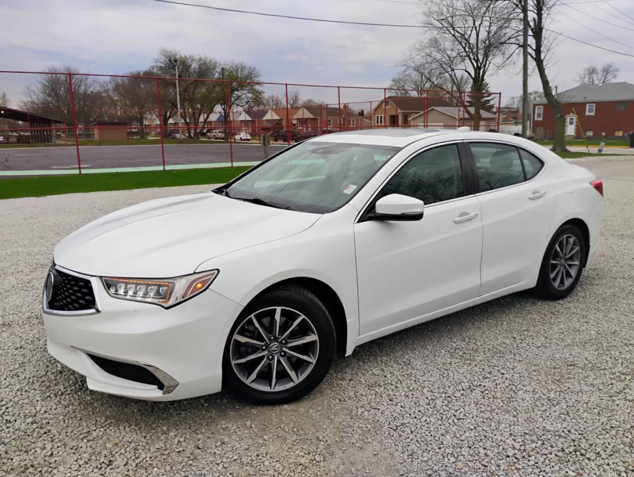 Used 2020 Acura TLX image 3