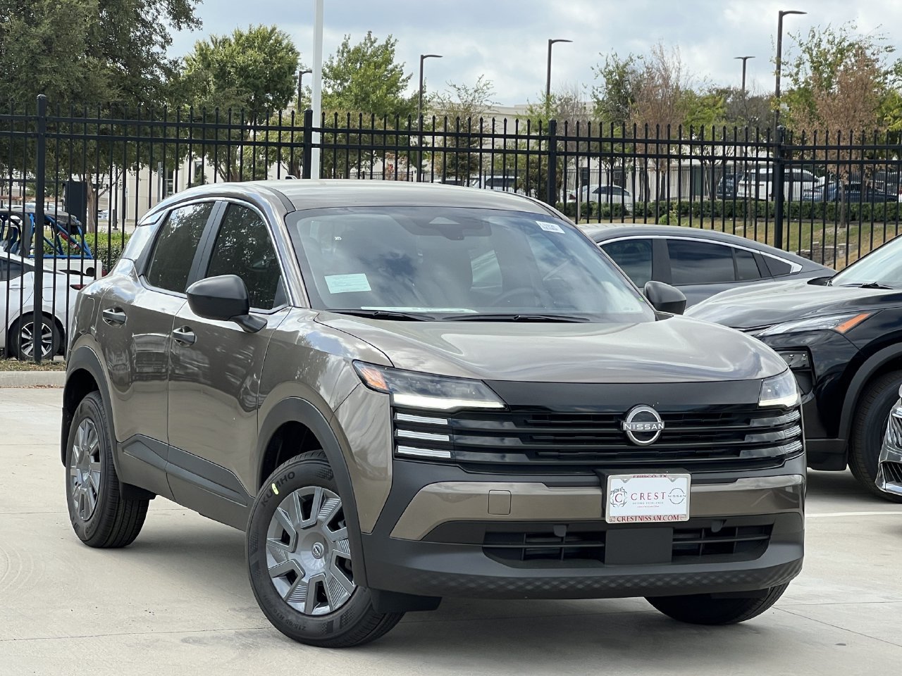 New 2027 Nissan Kicks S FWD image 1