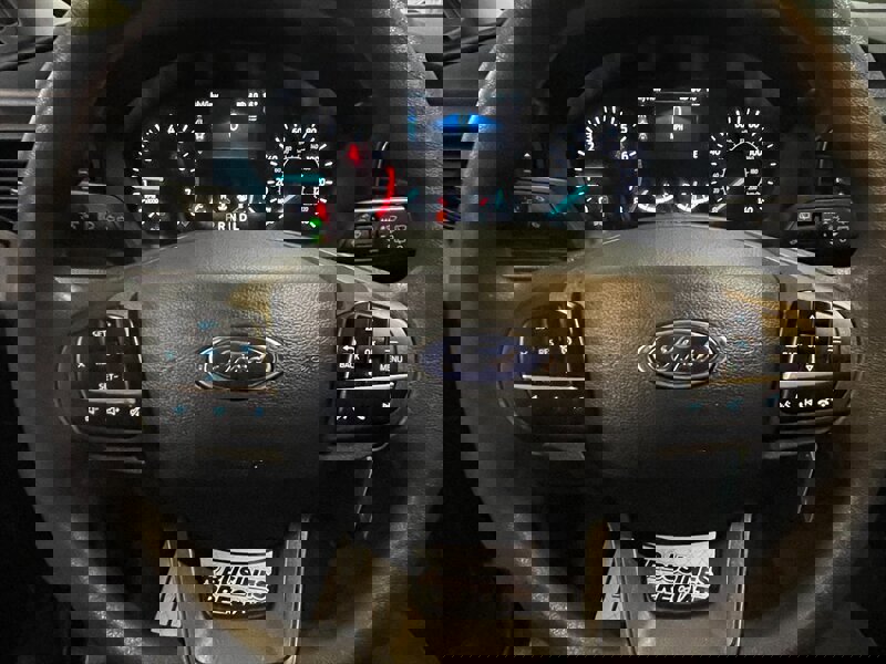 Used 2022 Ford Explorer 4WD w/ Class IV Trailer Tow Package image 8