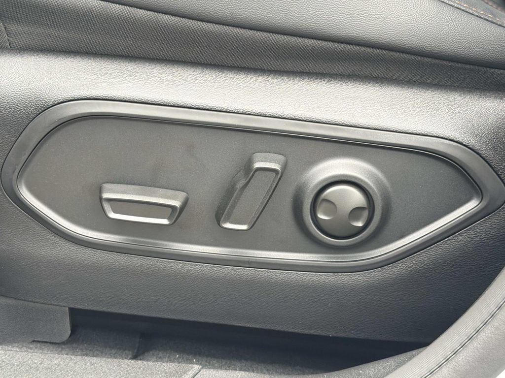 New 2026 Jeep Cherokee Limited AWD/4WD image 15