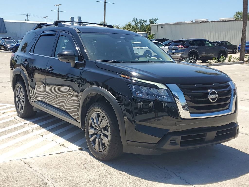 Certified 2024 Nissan Pathfinder SV AWD/4WD image 10