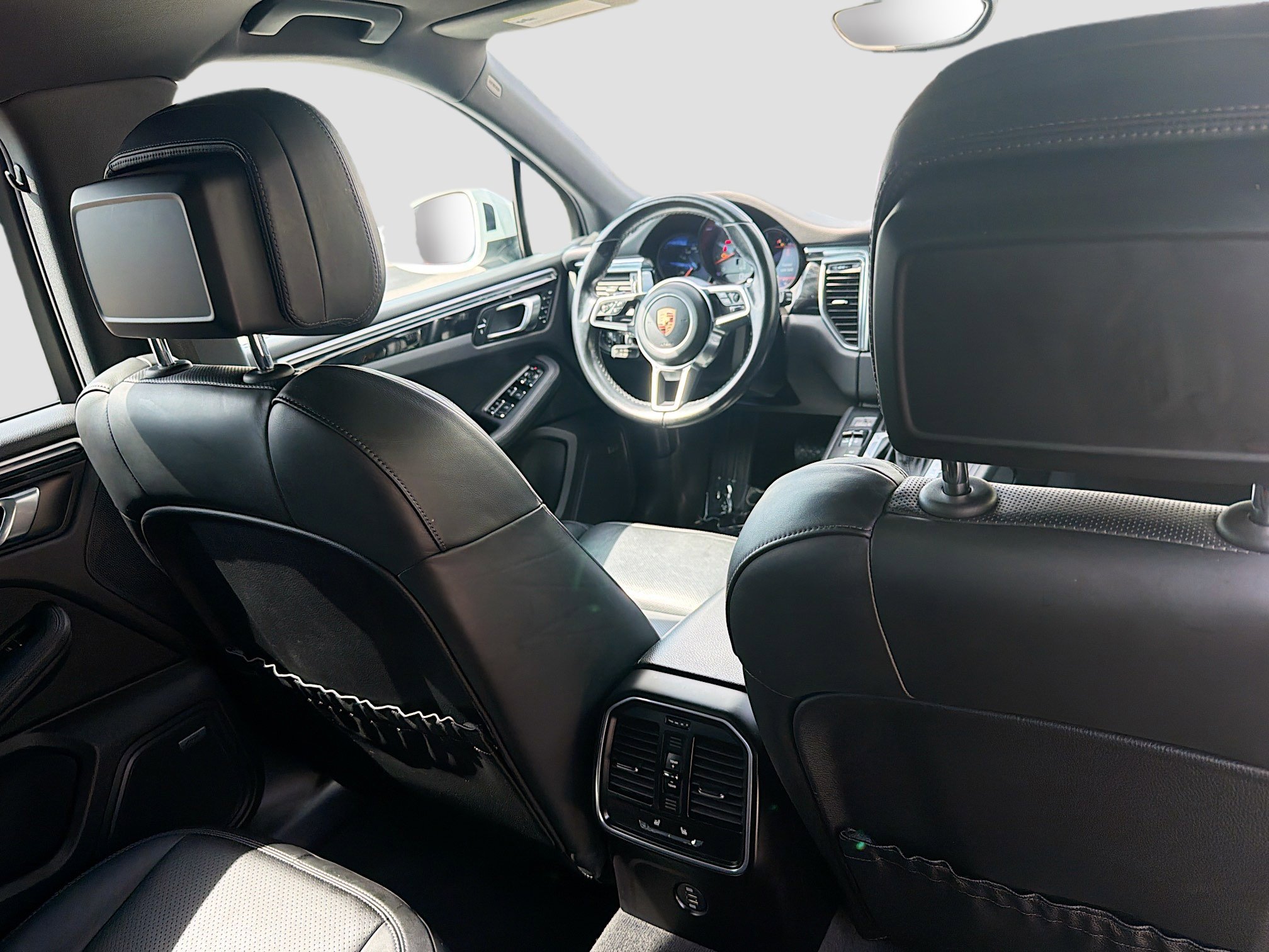 Used 2018 Porsche Macan S AWD/4WD image 30
