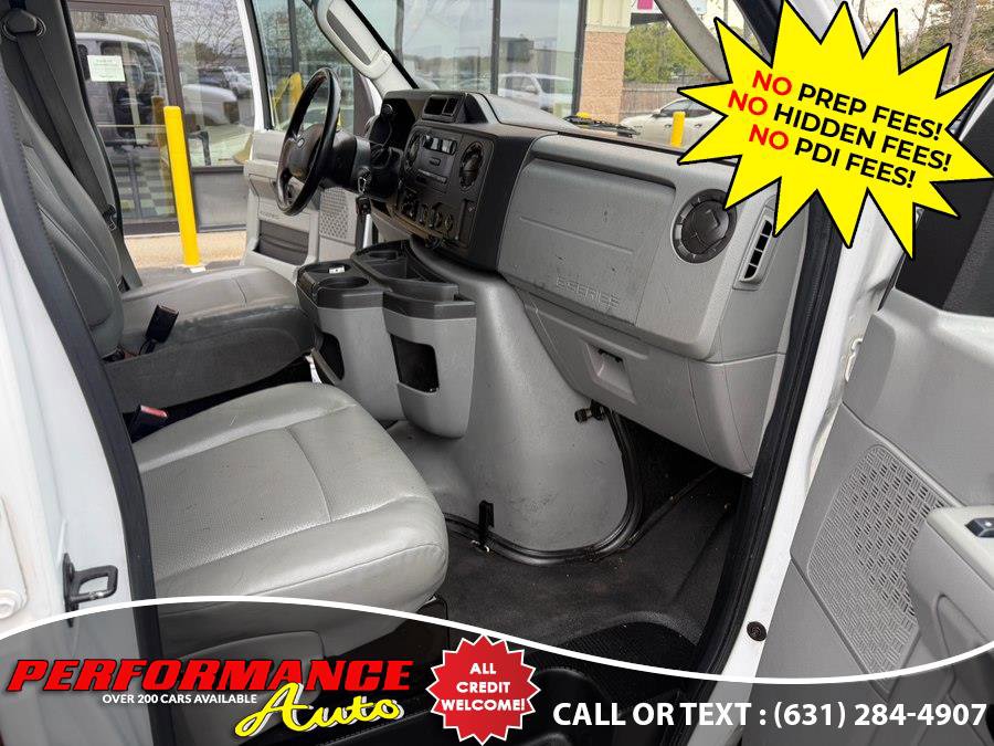 Used 2012 Ford E-250 and Econoline 250 Extended w/ Commercial Cargo Van Pkg RWD image 8