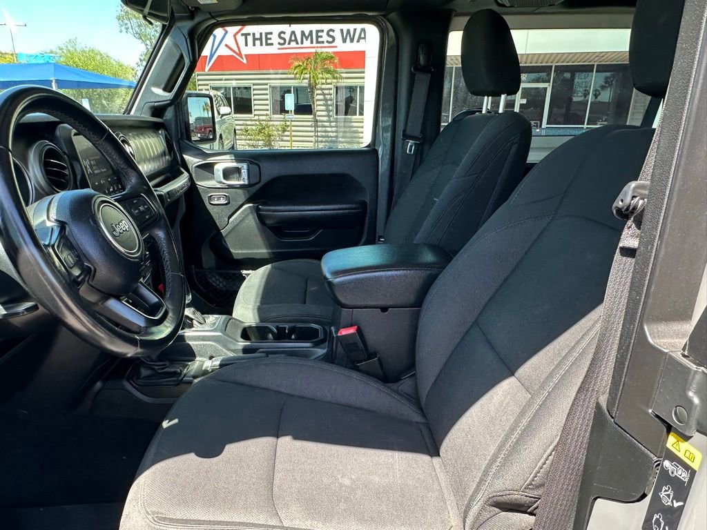 Used 2020 Jeep Wrangler Sport AWD/4WD image 11