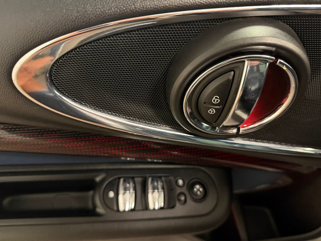 Used 2019 MINI Cooper Clubman S w/ Storage Package AWD/4WD image 21