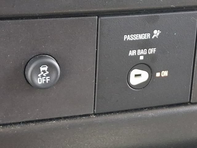 Used 2025 GMC Savana 2500 w/ Driver Convenience Package RWD image 16