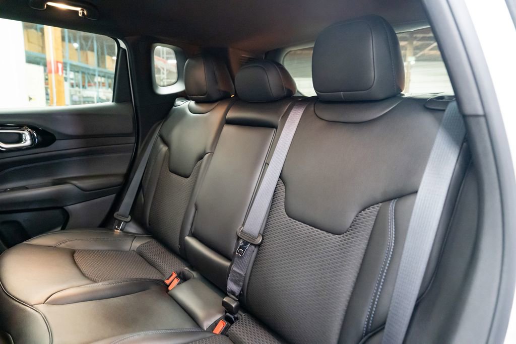 New 2026 Jeep Compass Latitude image 24