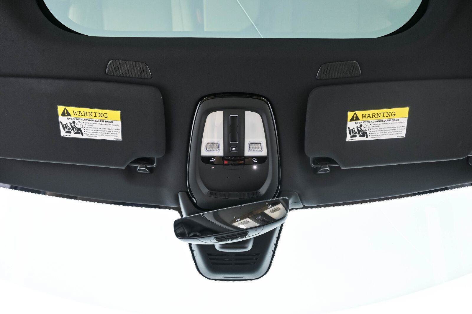 Used 2025 Volvo XC90 T8 Ultra w/ Protection Package Premier AWD/4WD image 19