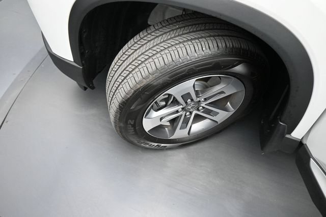 Used 2025 Honda Pilot EX-L image 29