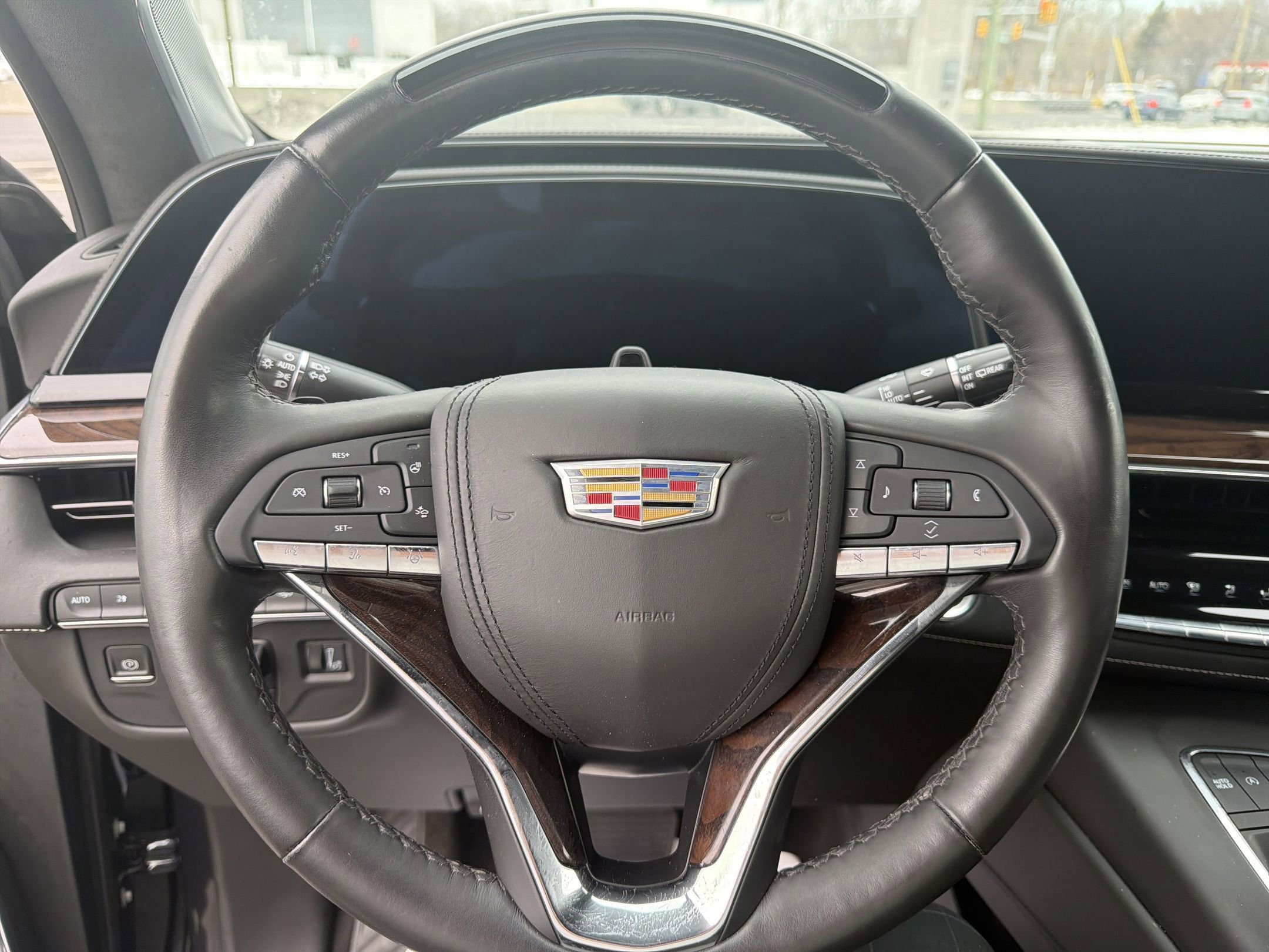 Certified 2023 Cadillac Escalade ESV Sport Platinum w/ LPO, ONYX Package image 12