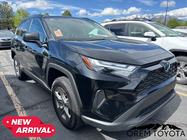 Used 2024 Toyota RAV4 LE image 1