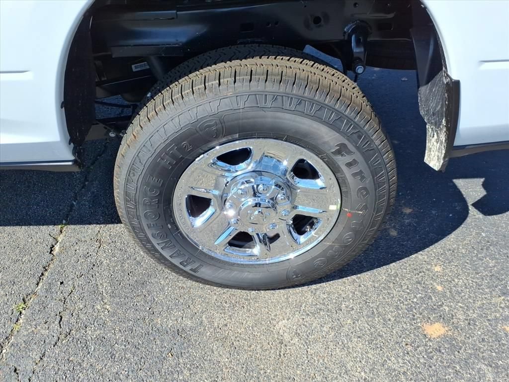 New 2026 RAM 2500 Tradesman w/ Chrome Appearance Group AWD/4WD image 7