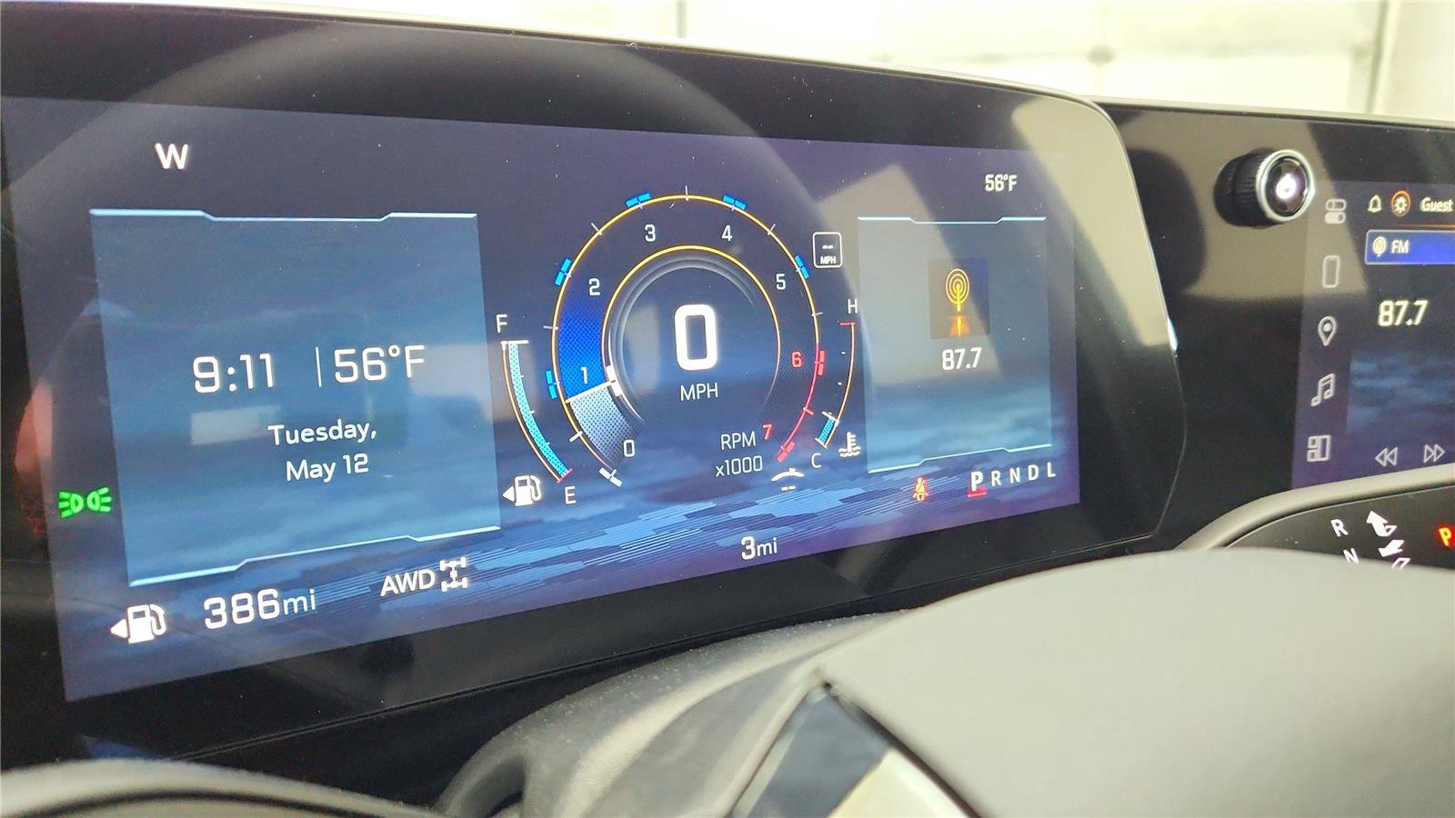 New 2026 Chevrolet Equinox RS w/ Convenience Package III AWD/4WD image 23
