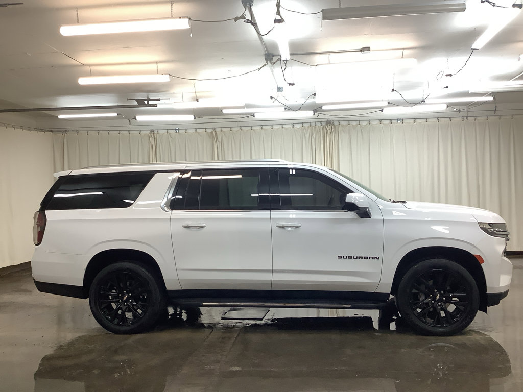 Used 2024 Chevrolet Suburban LS w/ Driver Alert Package image 5