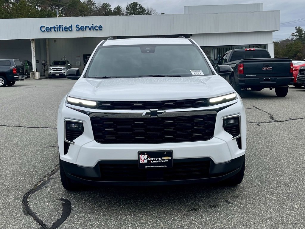 New 2026 Chevrolet Traverse LT image 9