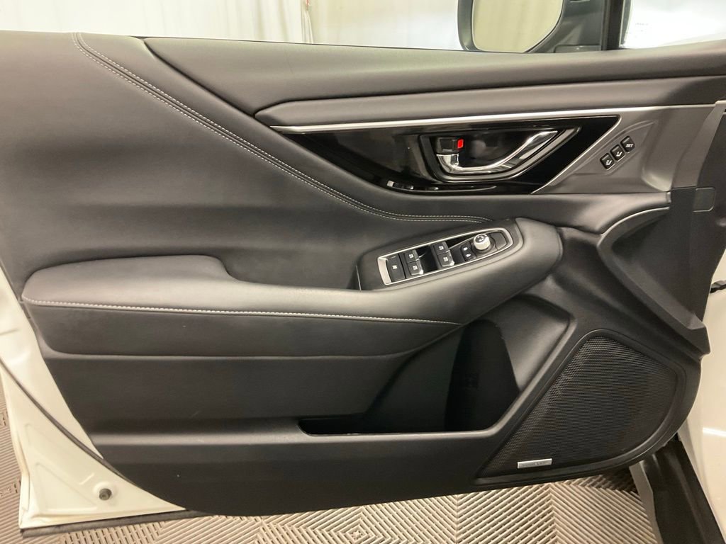Used 2022 Subaru Outback Limited XT AWD/4WD image 15
