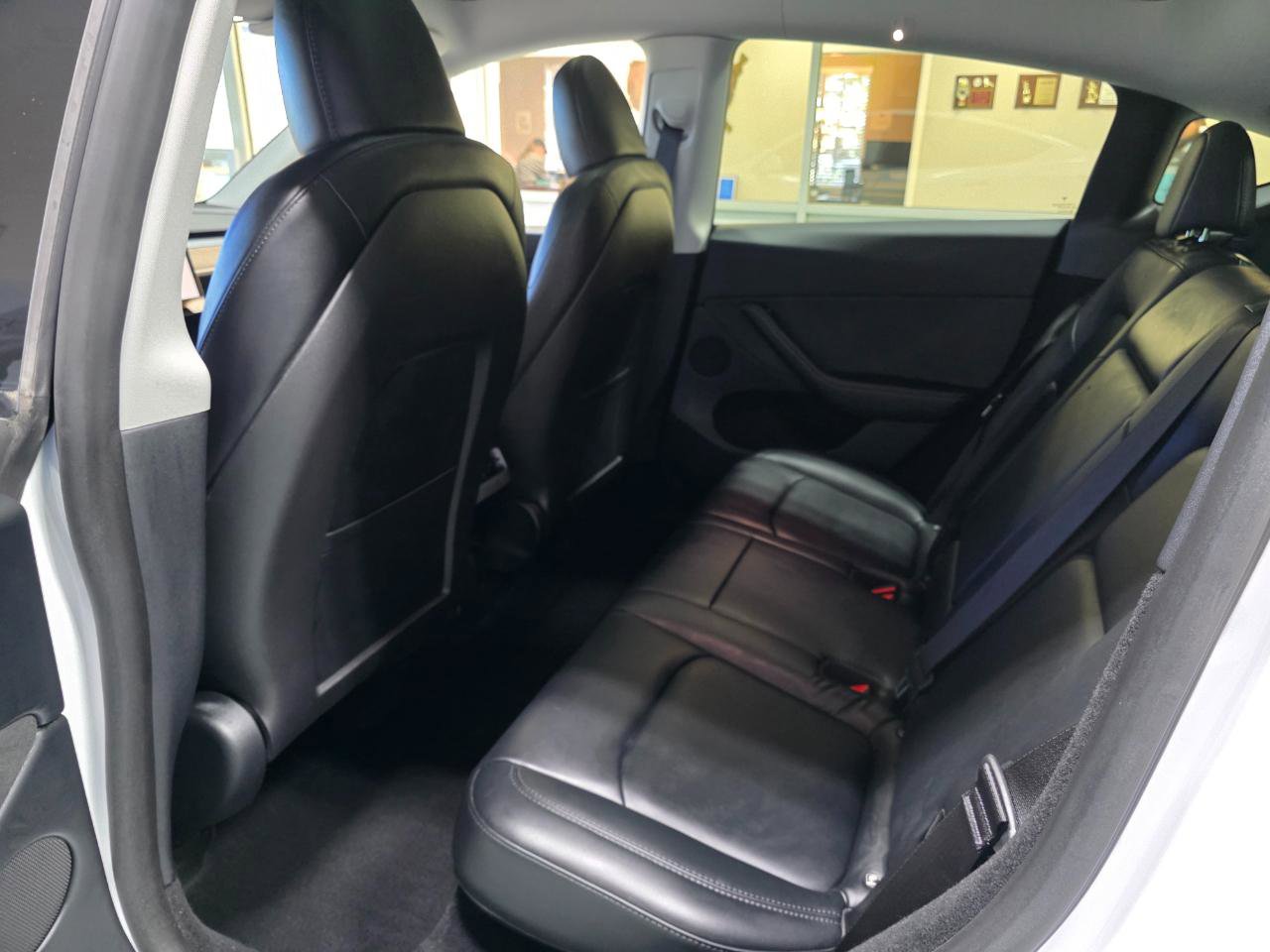 Used 2023 Tesla Model Y Long Range image 19