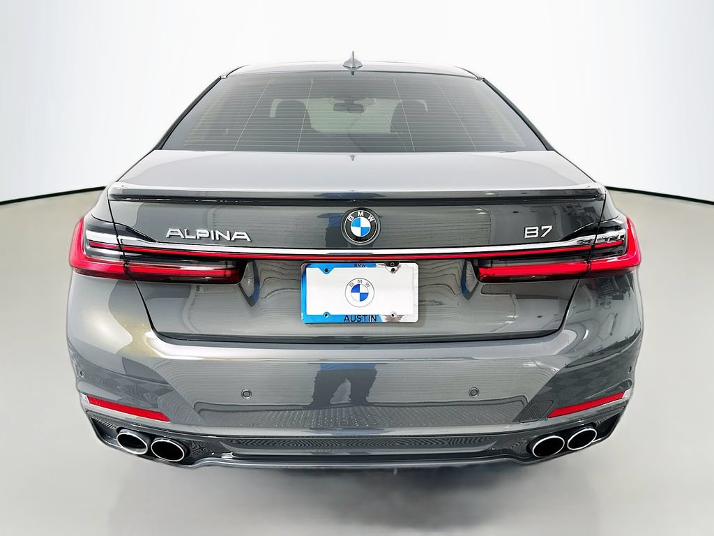 Used 2021 BMW ALPINA B7 xDrive AWD/4WD image 6