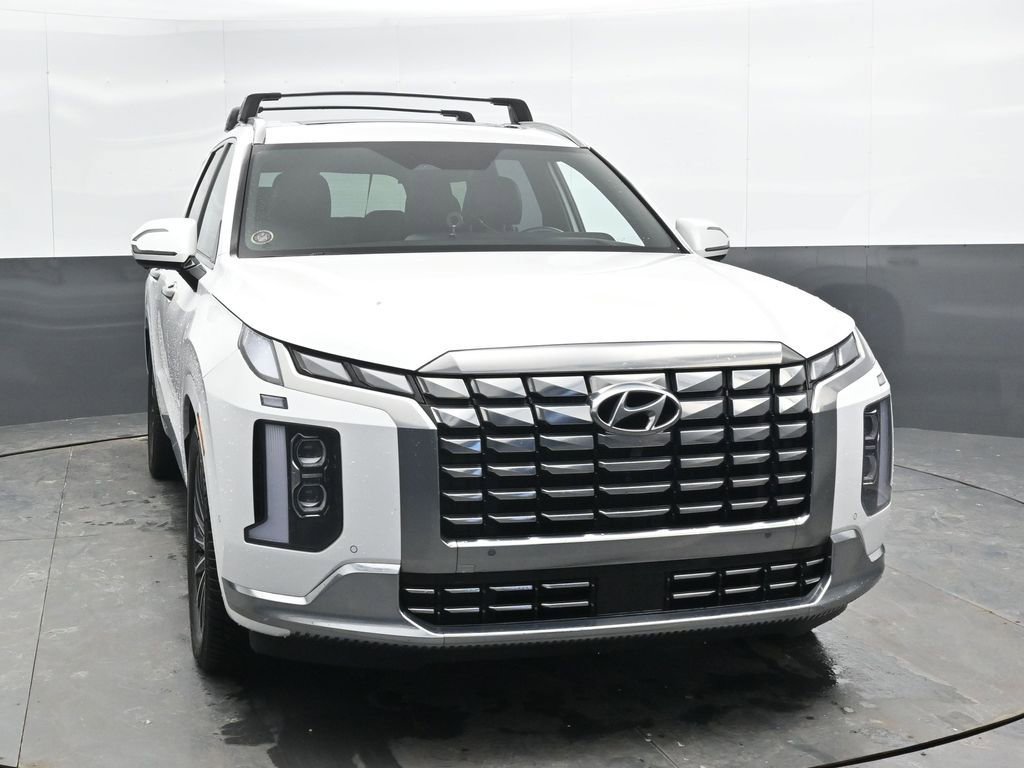 Used 2023 Hyundai Palisade Calligraphy image 6
