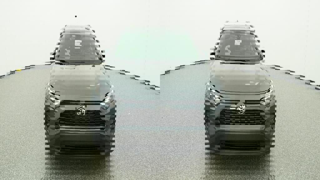 New 2025 Toyota RAV4 XLE image 15