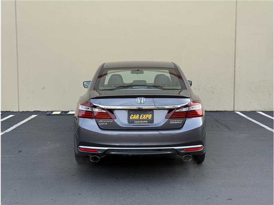 Used 2017 Honda Accord Sport Special Edition image 5